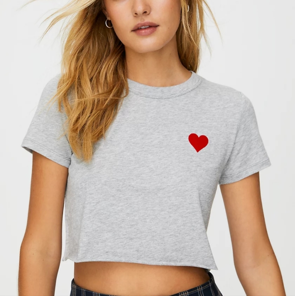 NWT Aritzia Sunday Best Candy Cropped T Shirt size M Black/Red Heart